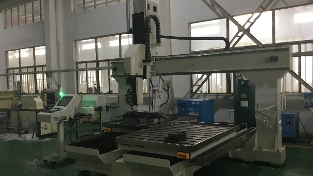 龍門加工中心一些常見(jiàn)的問(wèn)題