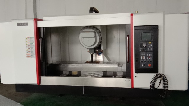 如何避免加工中心撞刀？科鼎數(shù)控告知您！