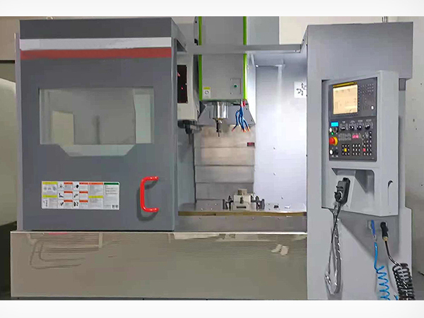 科鼎數(shù)控-850加工中心多少錢一臺(tái)？