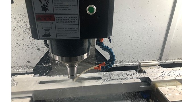 鋁加工中心要用哪種切削液比較好？-科鼎鑫