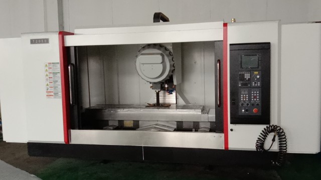 立式加工中心和臥式加工中心區(qū)別在哪？