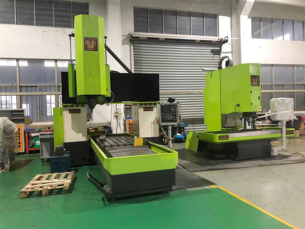 新能源汽車(chē)電池托盤(pán)摩擦焊接利器-科鼎數(shù)控MCH1513攪拌摩擦焊機(jī)