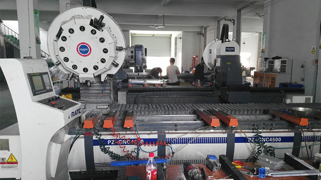 汽車零配件鋁部件加工中心設(shè)備生產(chǎn)的汽車零件有哪些？